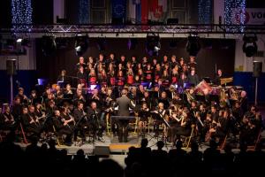 Pihalni orkester in Zarjani v čast prazniku samostojnosti in enotnosti