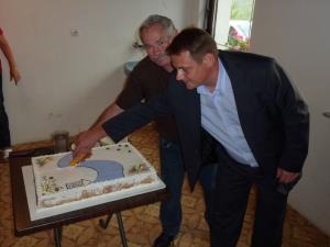 Sladka in mokra otvoritev v Voducah, na Dolgi Gori novi metri prenovljene ceste