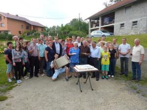 Sladka in mokra otvoritev v Voducah, na Dolgi Gori novi metri prenovljene ceste