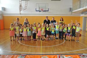 Prvošolci OŠ Dramlje 