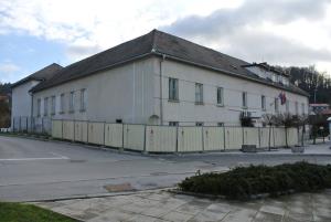 Dela so se že pričela