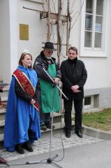 Vinska kraljica Svete Helene Tjaša Romih, mestni viničar Jurij Malovrh, župan mag. Marko Diaci 