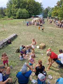 301330285_401484371909179_4780459283379444352_n