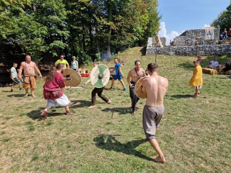 301411571_482638847010757_4322058540865508354_n