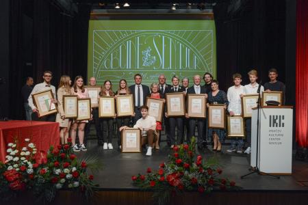 Vsi dobitniki občinskih priznanj