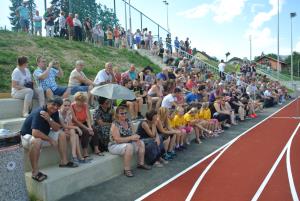 Tribune so bile prvič dobro napolnjene. 