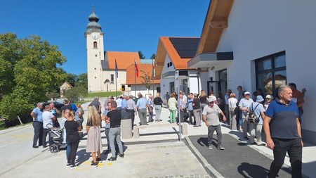Otvoritev