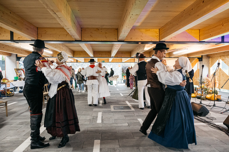 Bucˇnce2025-folklora1