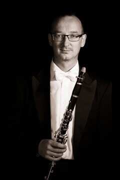 Klarinet_Jurij-Hladnik-533x800