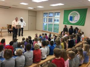 Predstavitve čebelarjev v enoti Hruševec