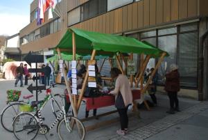Stojnice različnih organizatorjev