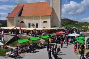 30623782_236191050450794_5298886699957354496_o