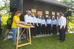 Pevci MePZ skladateljev Ipavcev Šentjur 