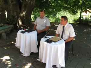 Podpis pogodbe s predstavnikom podjetja GMI d.o.o. Slovenske Konjice